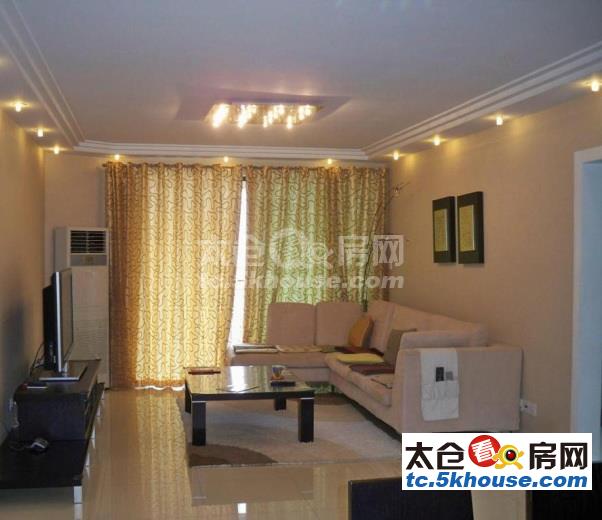 华源上海城三期 101万 2室2厅1卫 精装修 的地段,住家舒适!