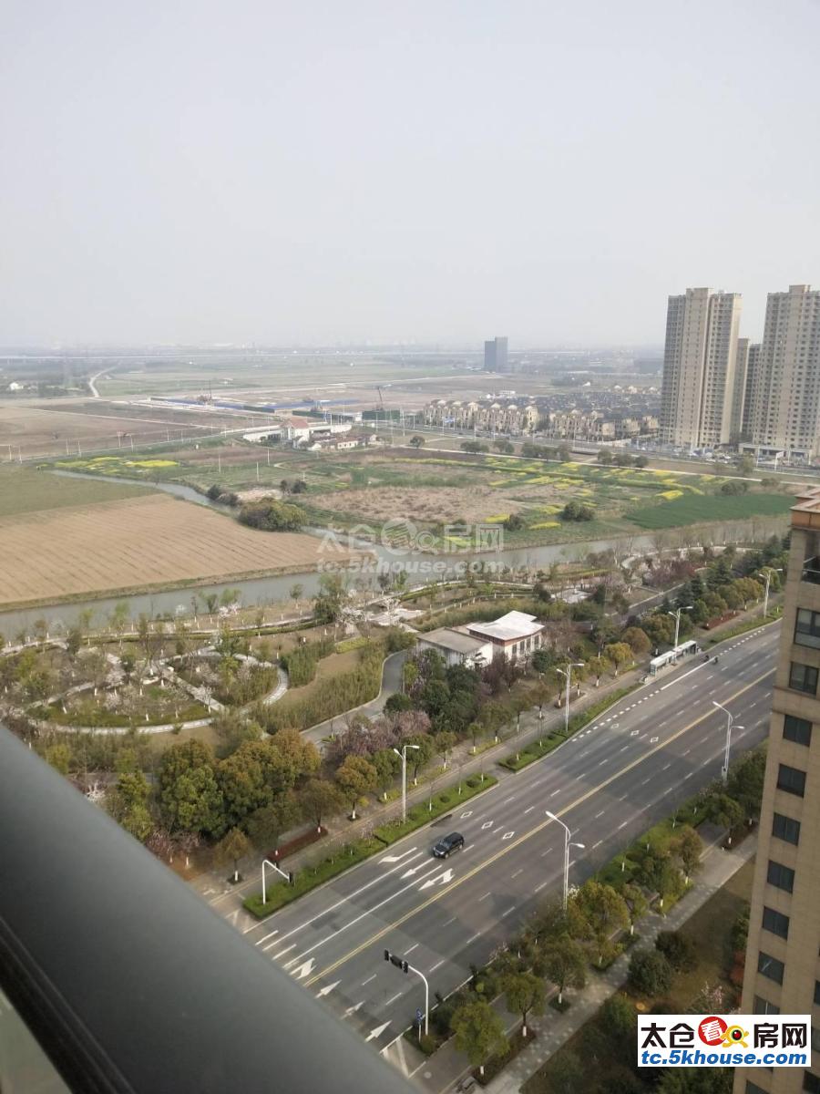 上海公馆3室2厅2卫静观房,110平车位一个,268万