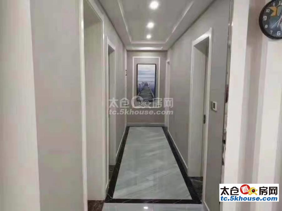 上海公馆一期 445万 4室2厅3卫 精装修 好楼层置低价位
