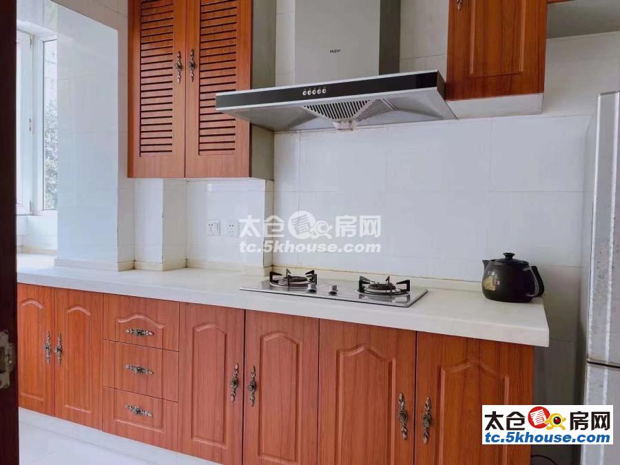 大庆锦绣新城 128万 2室2厅1卫 普通装修的地段,住家舒适!