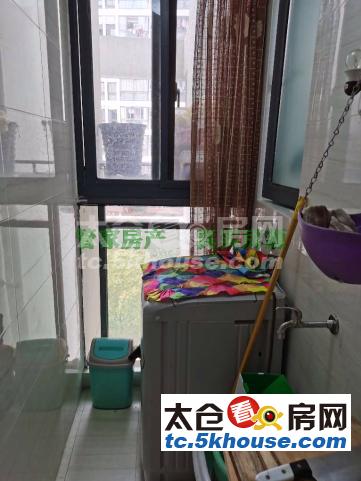 北上海假日花园 80万 2室1厅1卫 精装修 业主诚售, 高性价比!