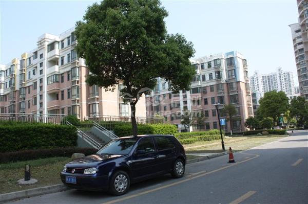 华源上海城 170万 3室2厅1卫124平 精装修 3房朝南 满2年