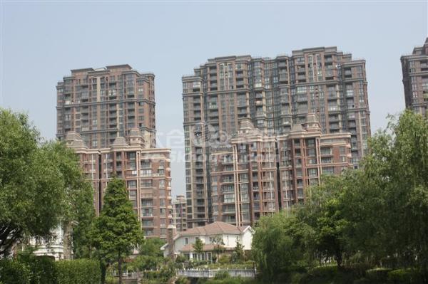 高成上海假日 160万 3室2厅2卫 毛坯 ,难找的好房子