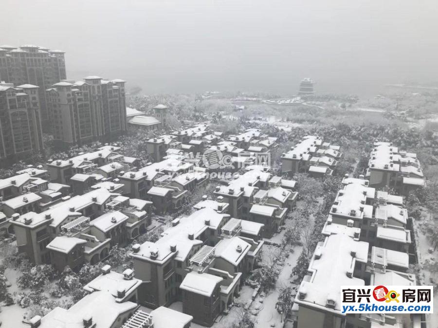 景湖天成18楼东首景观房高层143平