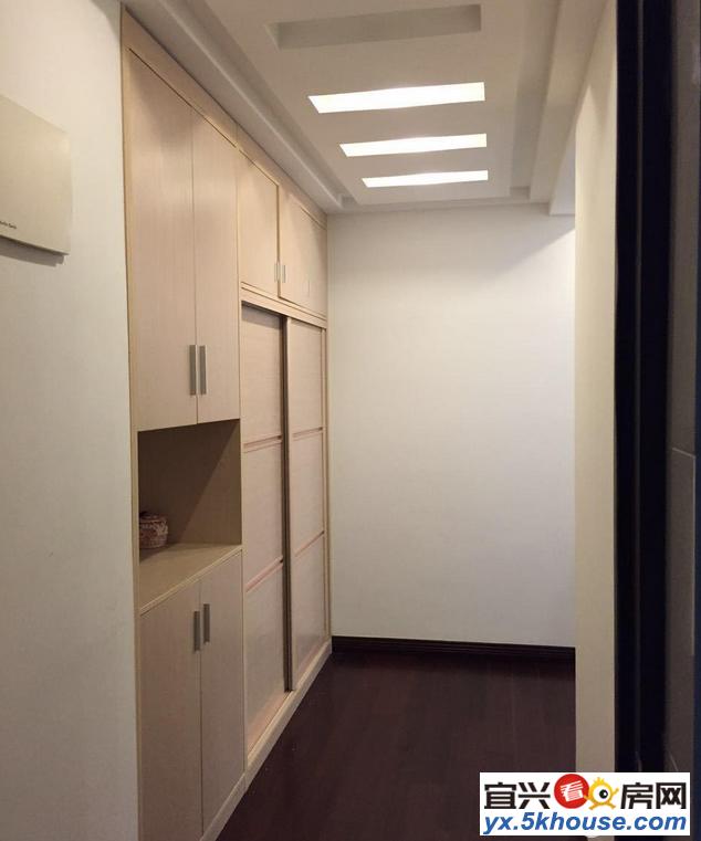 彩虹城酒店式公寓 全新装修 包租运营 三甲医疗配套 欲速从购