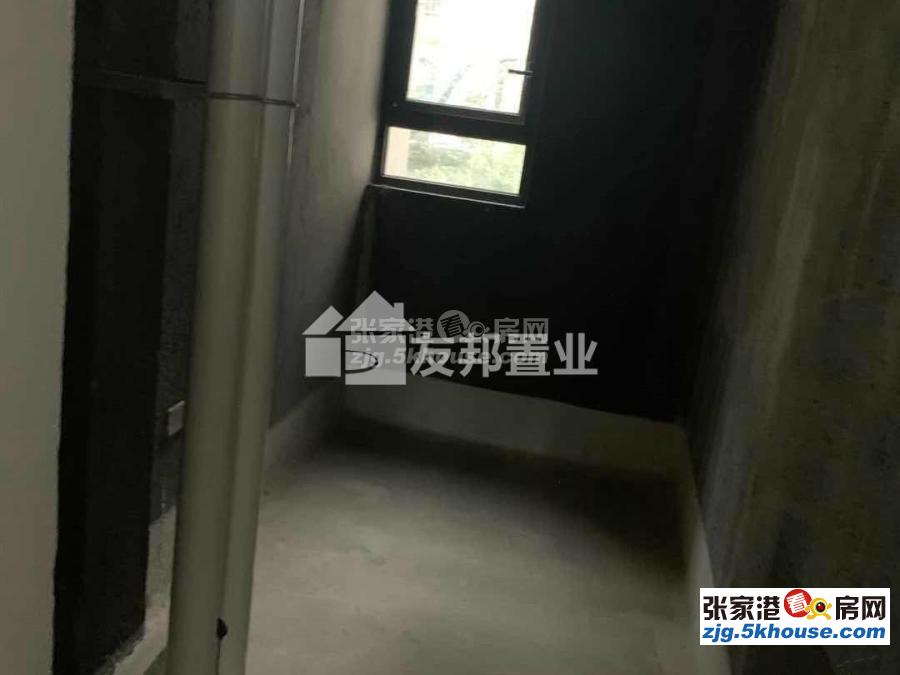 建发御珑湾下叠加252平 340万 5室2厅3卫 毛坯 ,住家毛坯 有钥匙带您看