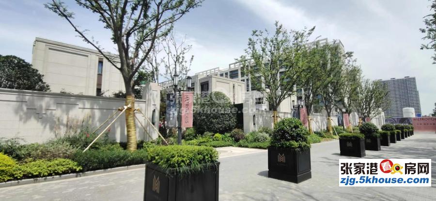 萬科大都會免中介費322萬4室2廳2衛 品牌裝修交付金地段交通便利