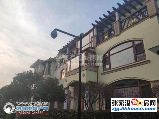 暨阳湖一号联排别墅地面大院子南入户5室3厅4卫已加固移民急售