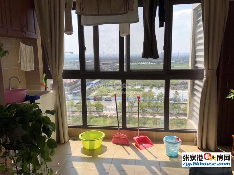 玉景天筑 95万 3室2厅1卫 简单装修 金角千年等一回别错过