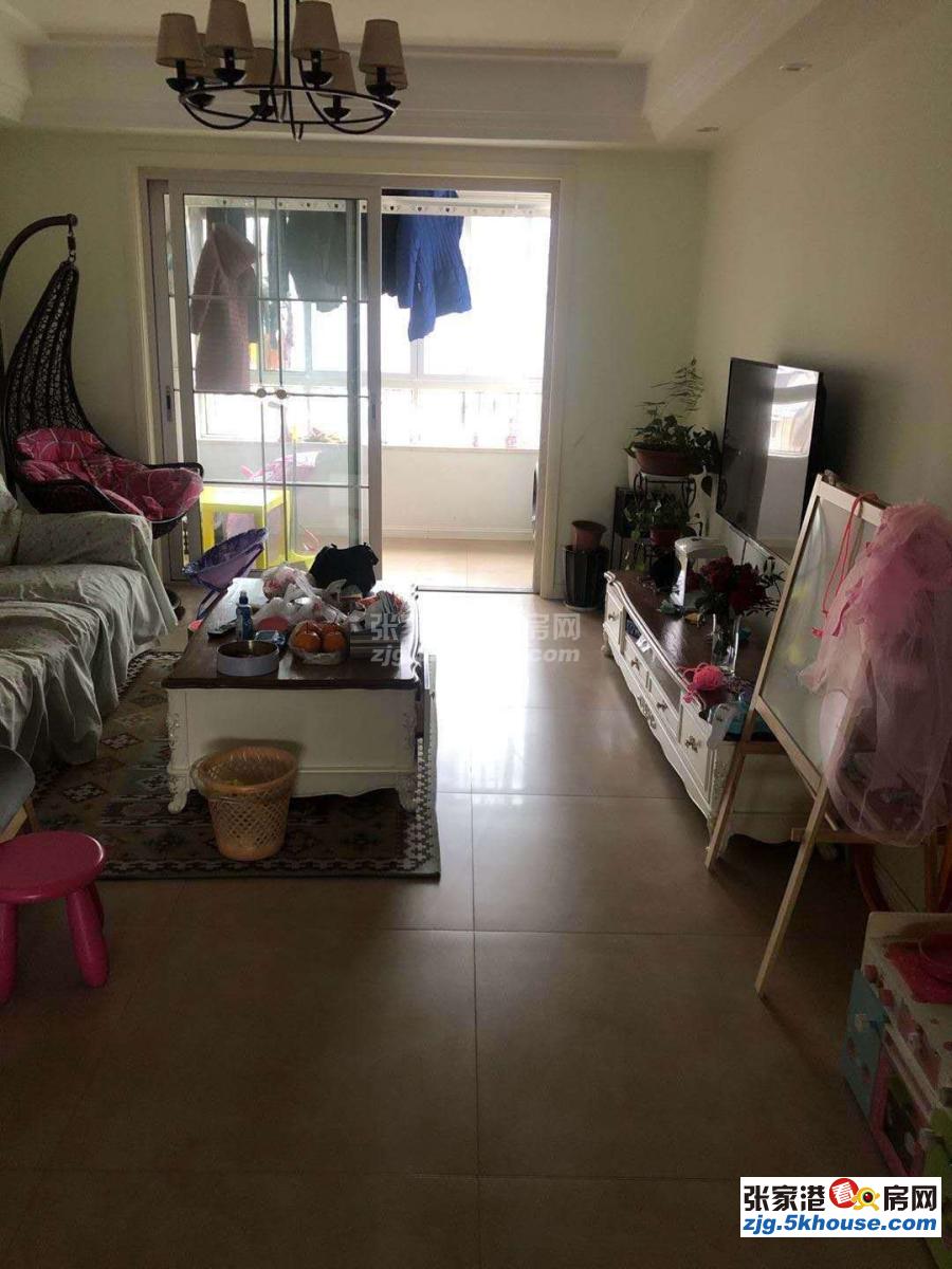 章卿小区 电梯房170万 3室2厅2卫 精装修 诚售好房不等人啊,抓紧时间下手
