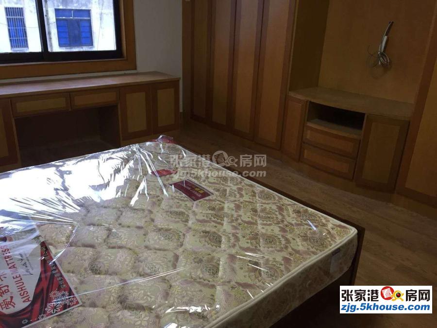 庆丰新村 5楼 2室2厅 精装设施齐天然气 2.2万/年