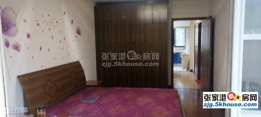 龙潭新村 3楼 85平方 精致装修 二室一厅 1.8万元/年