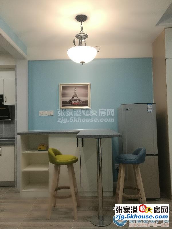 攀华国际广场单身公寓精装房拎包入住