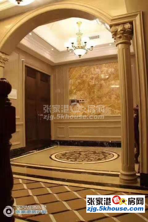 香蜜湖联排别墅 368平,实际面积450平,大院子,超豪华欧式装修,诚心卖850万