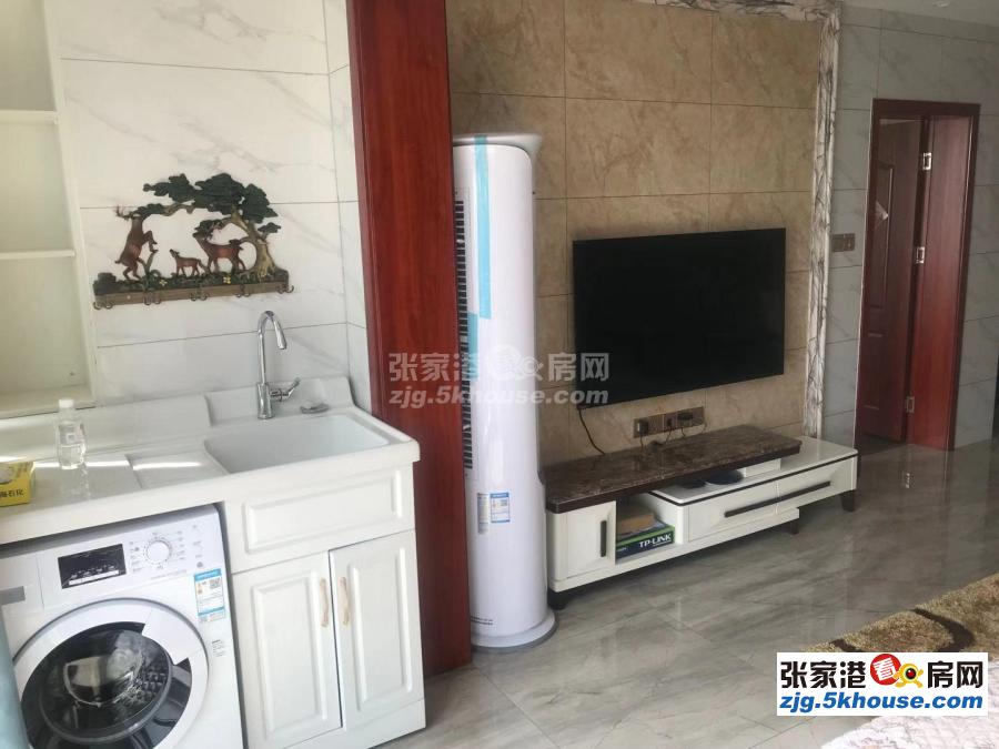 福东苑19800 /年 2室2厅1卫 新式精装修 家具家电全齐 看房方便