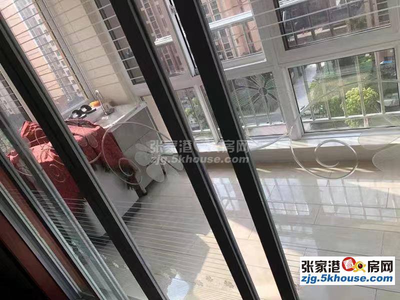 农联家园 2600元/月 3室2厅2卫, 豪华装修 采光好,拎包随时就可以入住