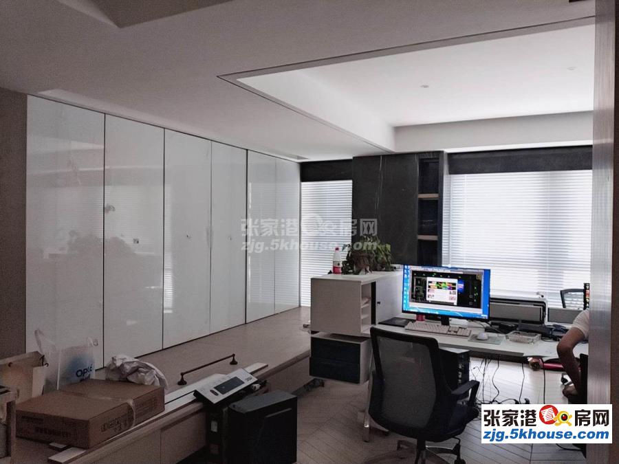 2吾悦广场130平米仅售140万办公精装修房东降价出售 看房方便