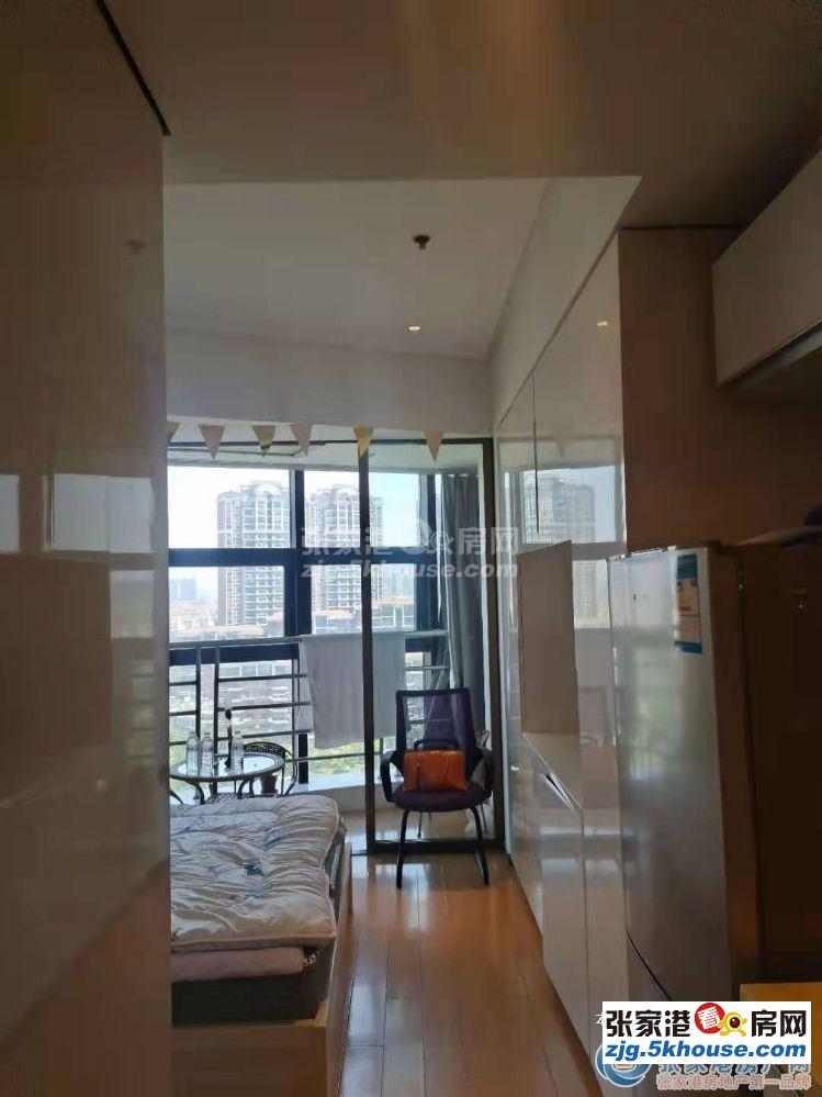 缇香广场公寓 11楼 一室一厅公寓房 2.2万一年 拎包入住 多套可选