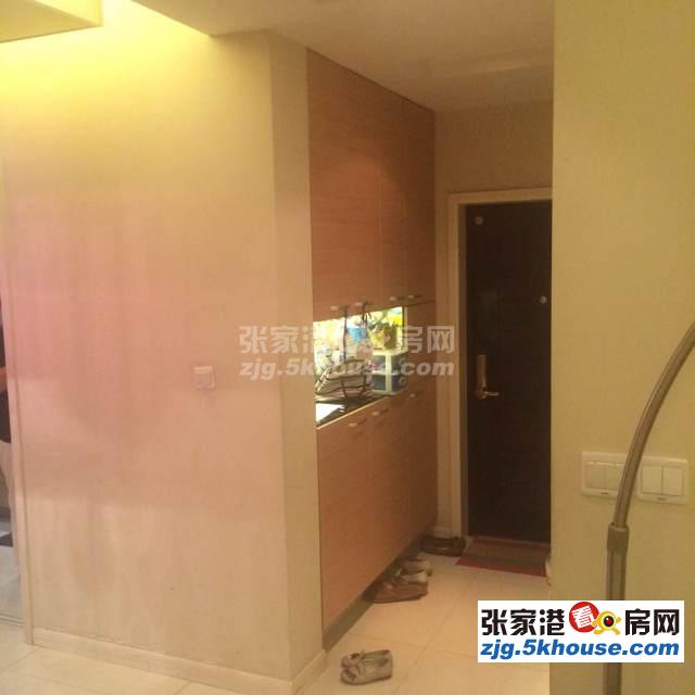 泗港新村 71万 3室2厅1卫 精装修 低价出售,房东急售。