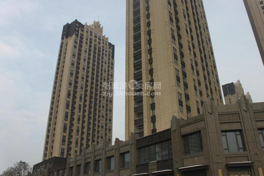 阳光锦程 32楼100平,新装修首次出租,60000元/年,包物业费