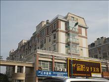 江南水庄5楼106平+自 精装修  拎包入住 三室两厅 2.6万/年